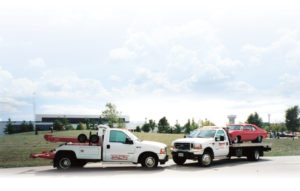 Towing, Auto wrecking, Tow, Vehicle tow, Towing in Kitchener